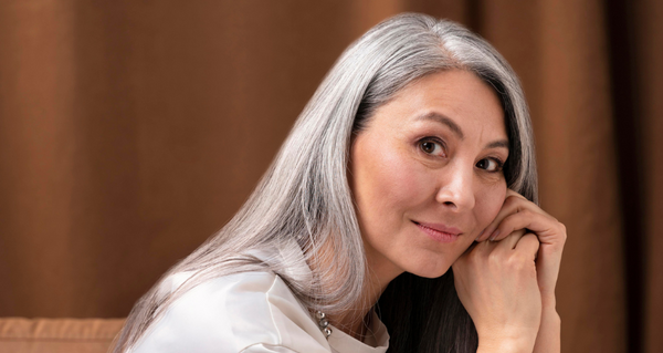 Haare färben vs. tönen – was ist der Unterschied?