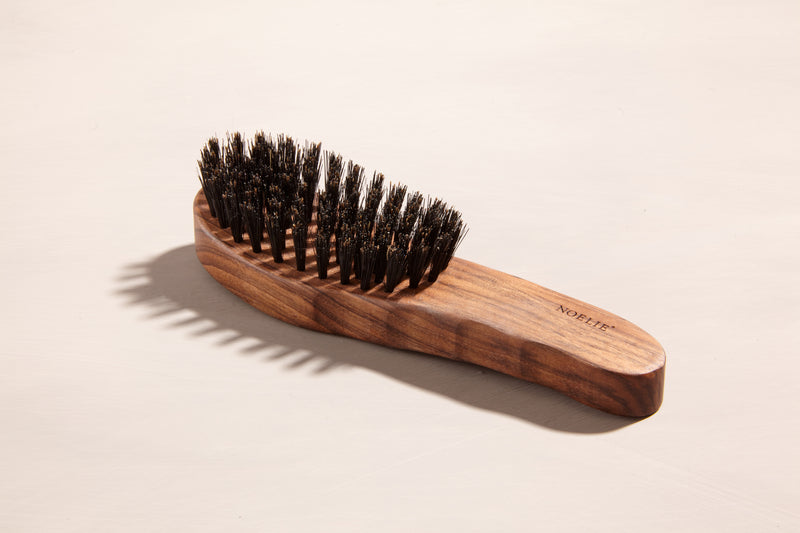 brosse en poils de sanglier